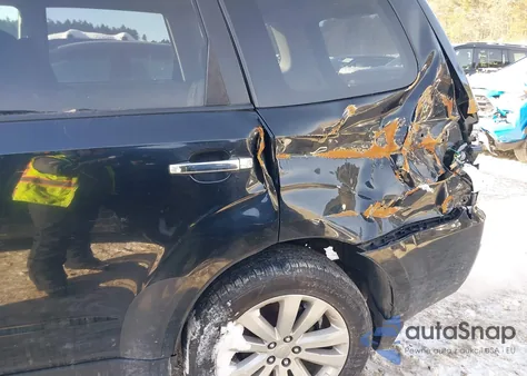 2011 Subaru Forester 2.5X Premium z USA, uszkodzony, nr VIN JF2SHADC1BH737533